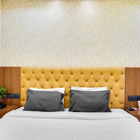 Hotel O Anjaney Palace Bhopal Buitenkant foto