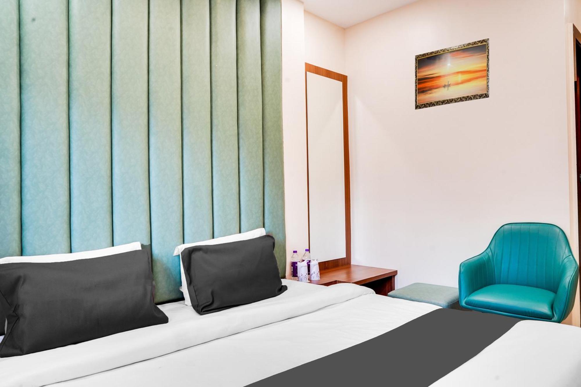 Hotel O Anjaney Palace Bhopal Buitenkant foto