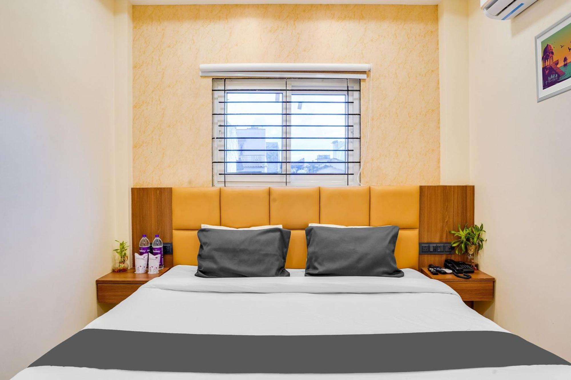 Hotel O Anjaney Palace Bhopal Buitenkant foto